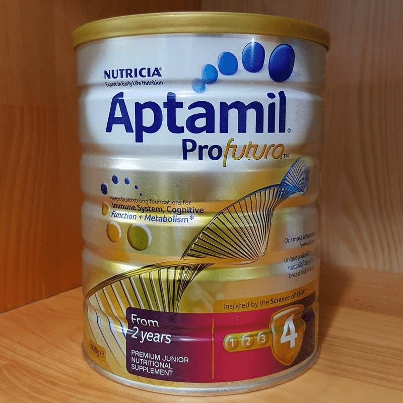 Sữa Aptamil được đánh giá cao với thành phần dinh dưỡng dồi dào 