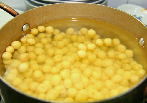 8 Cách làm sữa hạt sen đậu xanh thơm ngon, bổ dưỡng đơn giản tại nhà 9