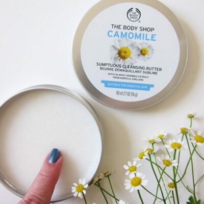 Sáp tẩy trang The Body Shop Camomile Sumptuous Cleansing Butter
